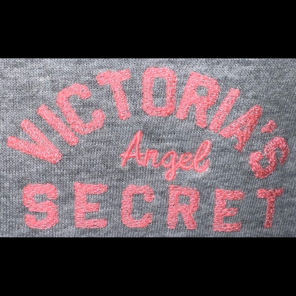 💗Victoria’s Secret hooded sweatshirt💗 - Picture 8 of 11
